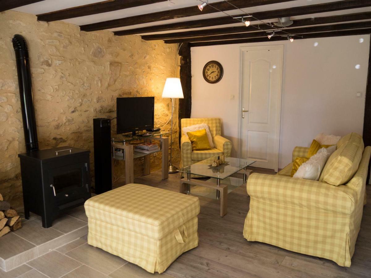 Chez Daisy Villa Montbron Екстериор снимка