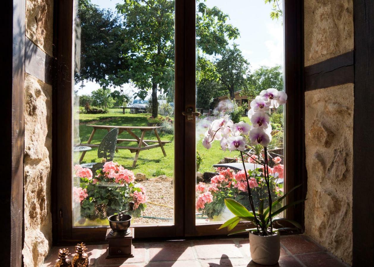 Chez Daisy Villa Montbron Екстериор снимка
