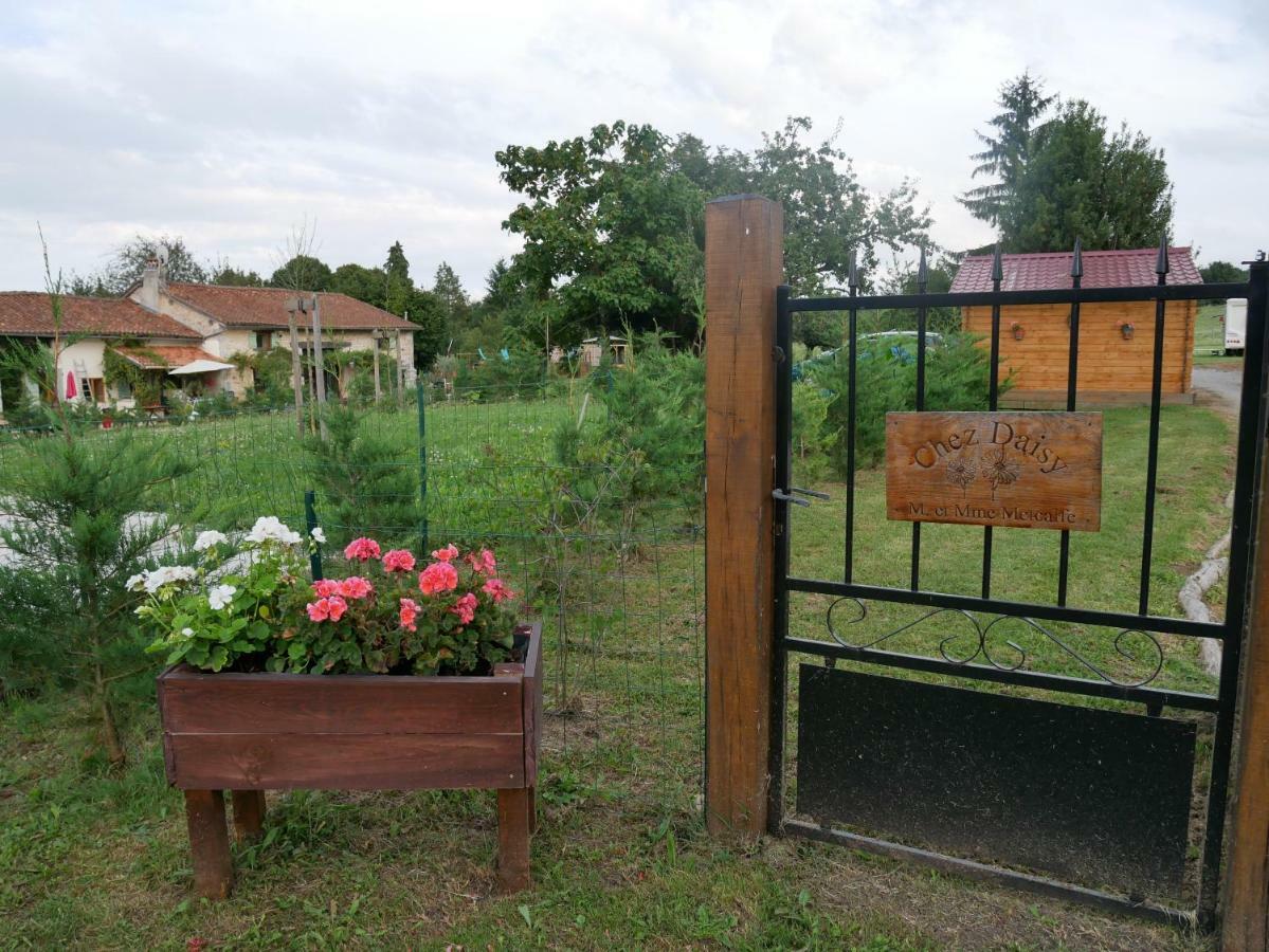 Chez Daisy Villa Montbron Екстериор снимка