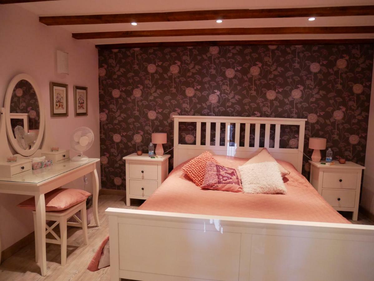 Chez Daisy Villa Montbron Екстериор снимка