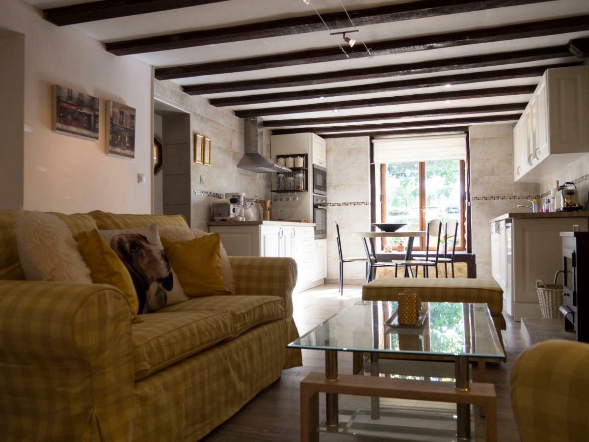 Chez Daisy Villa Montbron Екстериор снимка